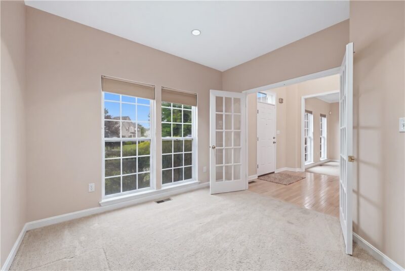237 Field Club Cir — photo 3