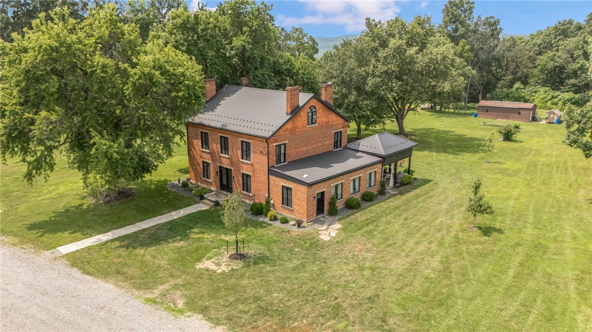 2318 Fleming Rd — photo 1
