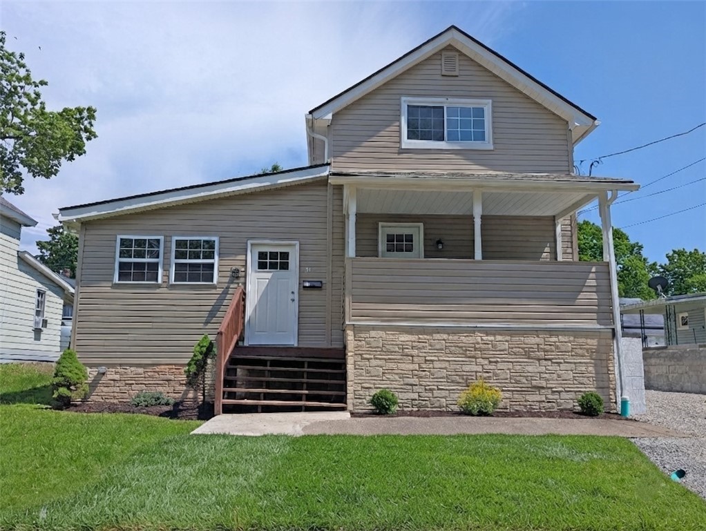 31 Augusta Ave — photo 1