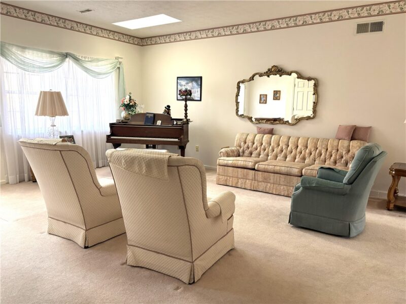 2750 Iowa Dr 25 — photo 3
