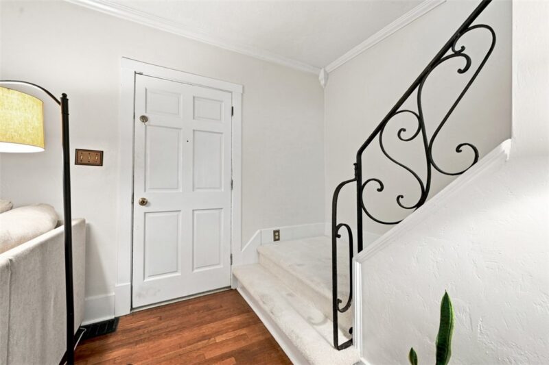 3943 Evergreen Rd — photo 2