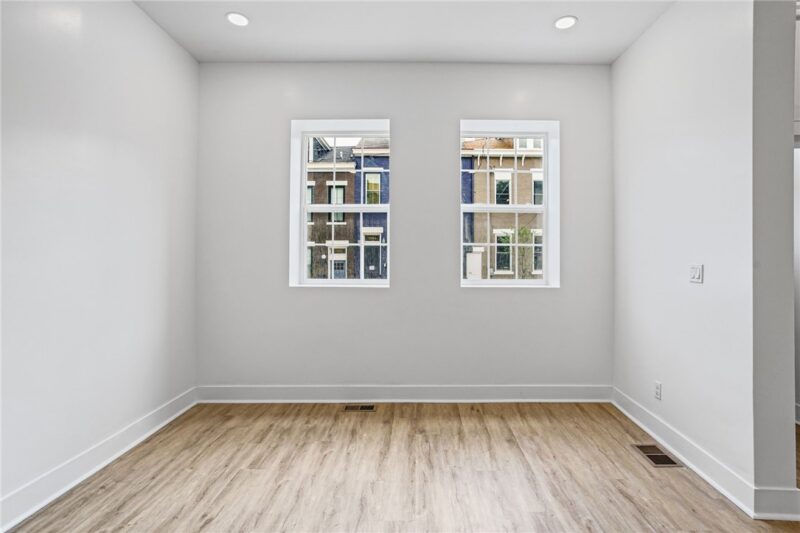 2013 Forbes Ave — photo 3