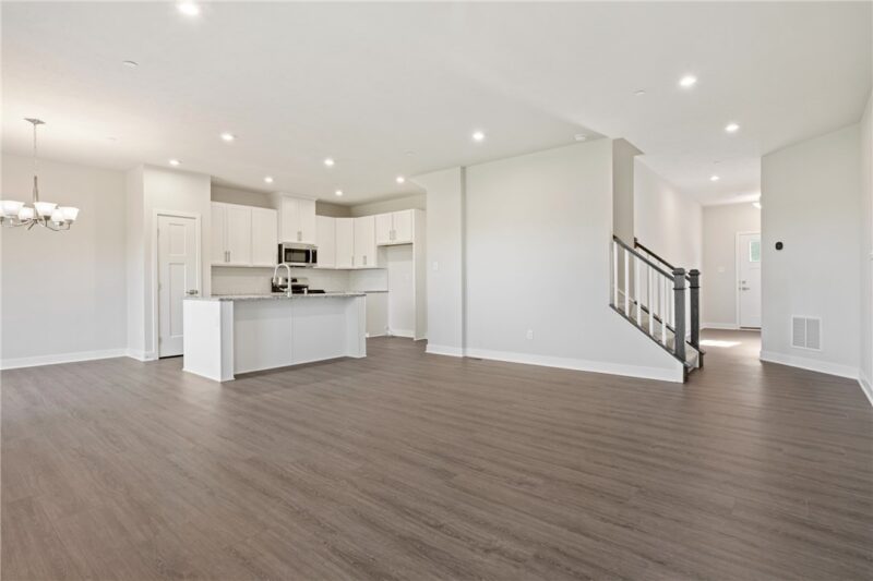 3007 Curtis Circle — photo 3