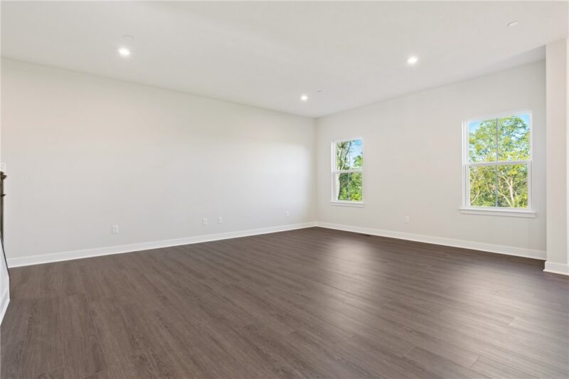 3007 Curtis Circle — photo 4