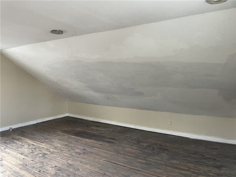 340 N Pennsylvania Ave — photo 3