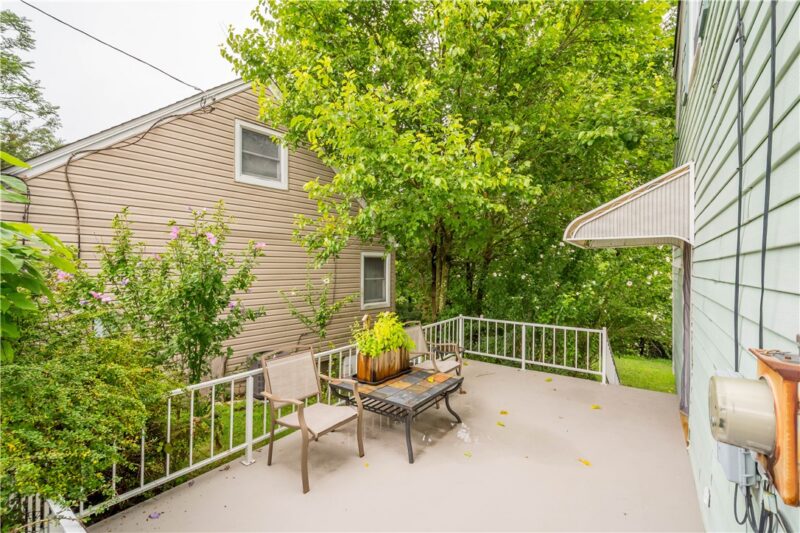 307 Auburn St — photo 4