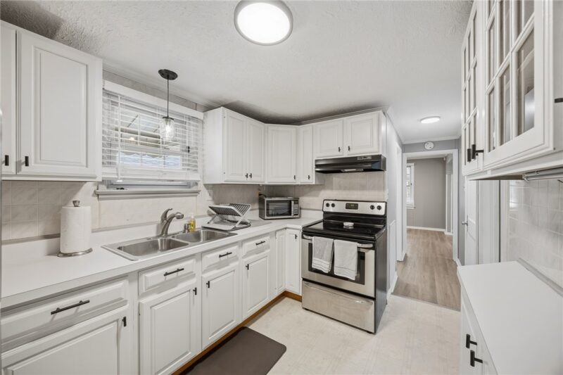2101 Wesley St — photo 8