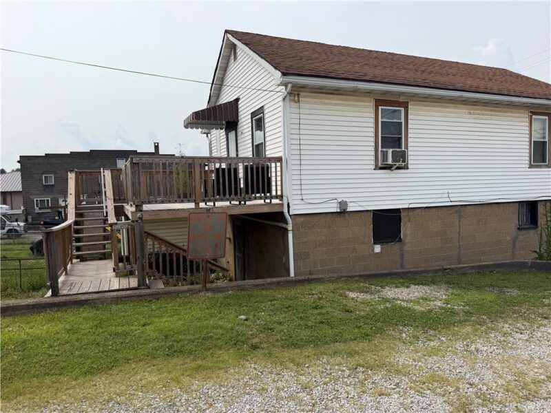 204 1/2 Longfellow Street — photo 3