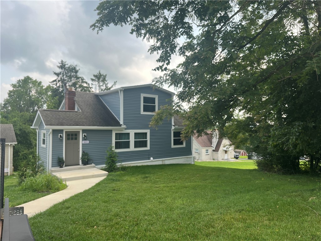 1611 Guffey Rd — photo 1