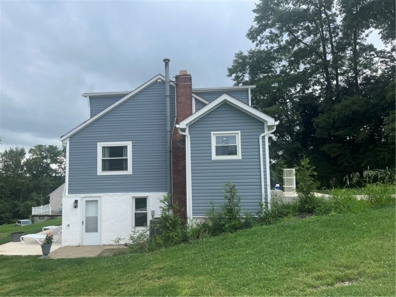 1611 Guffey Rd — photo 3