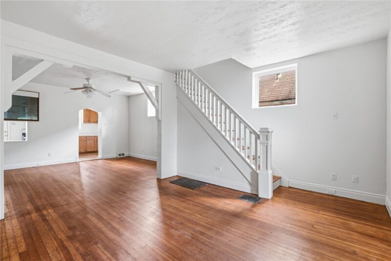 2927 Willett Rd — photo 3