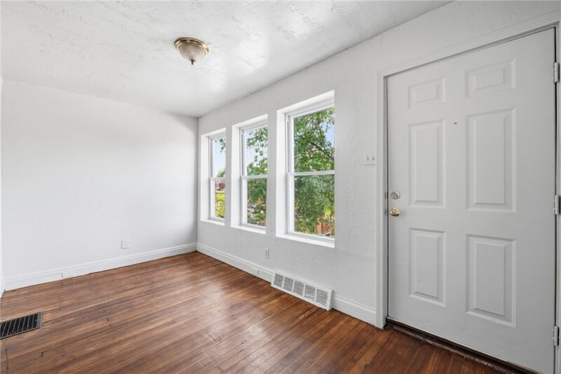 2927 Willett Rd — photo 4