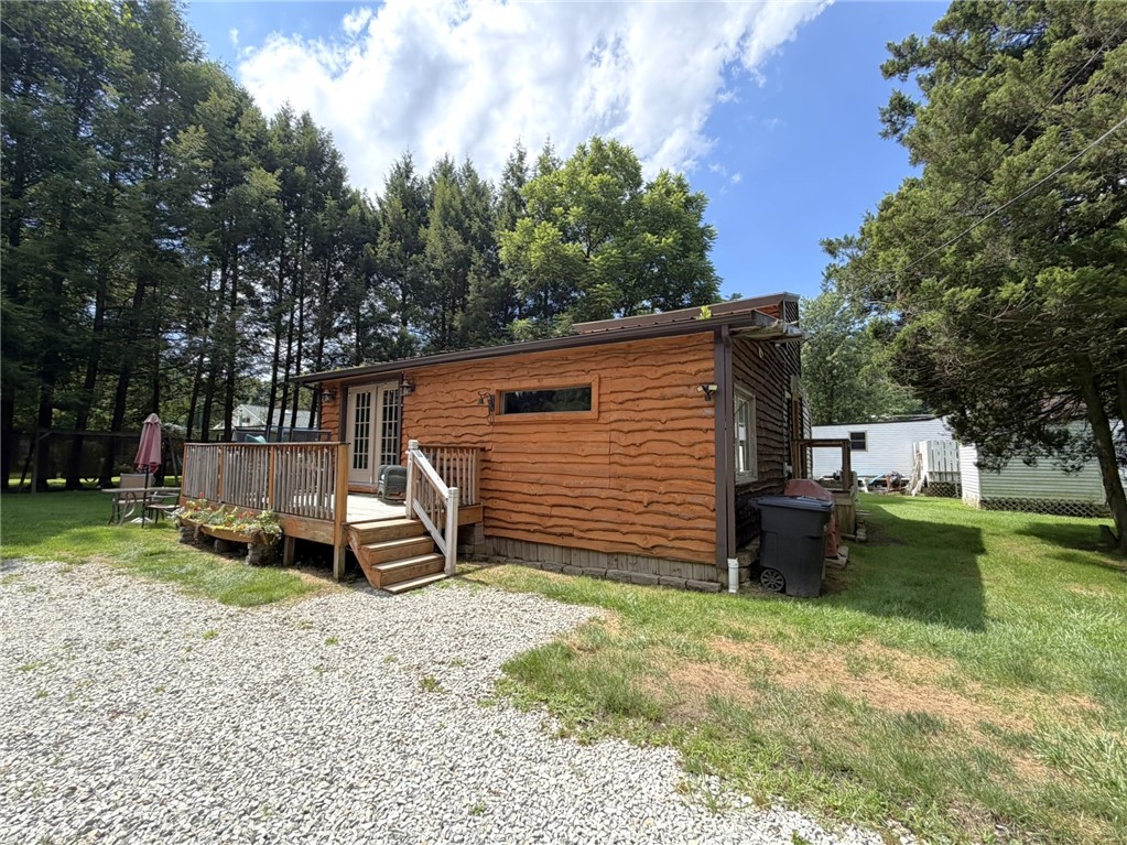 113 Goldenrod Lane — photo 1