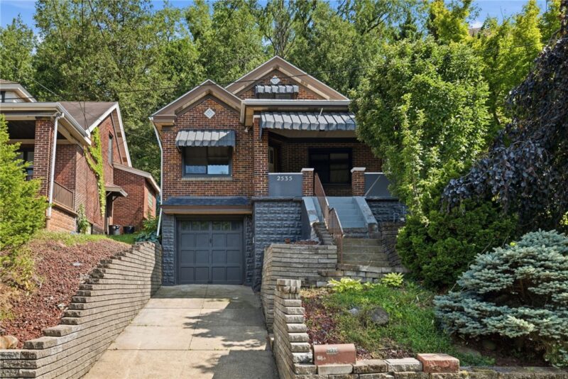 2535 Homehurst Ave — photo 3