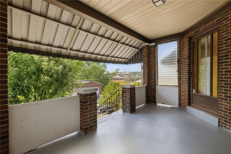 2535 Homehurst Ave — photo 5