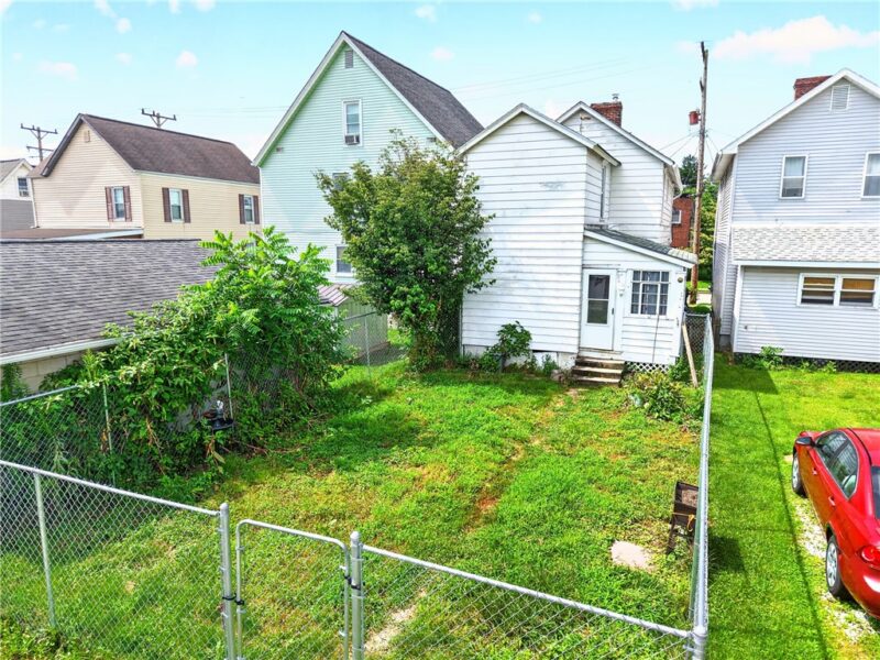 113 E Grant St — photo 3