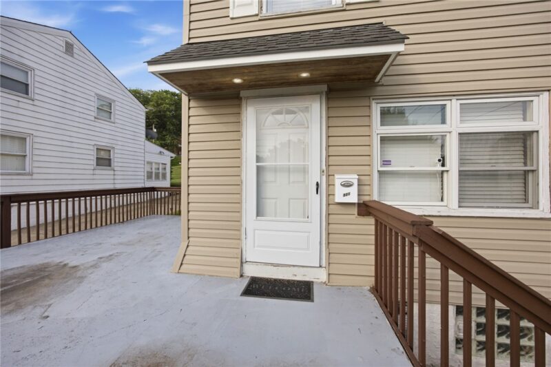 321 Cedar St — photo 6