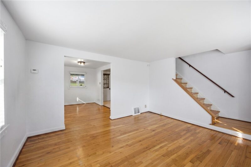 321 Cedar St — photo 8