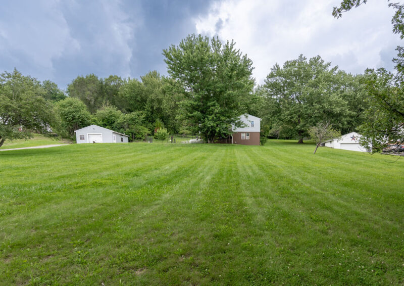 208 McCleary ROAD — photo 2