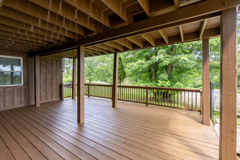 208 McCleary ROAD — photo 8