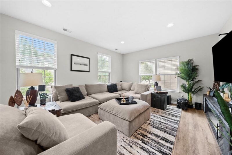 106 Arbor Trail Dr — photo 5