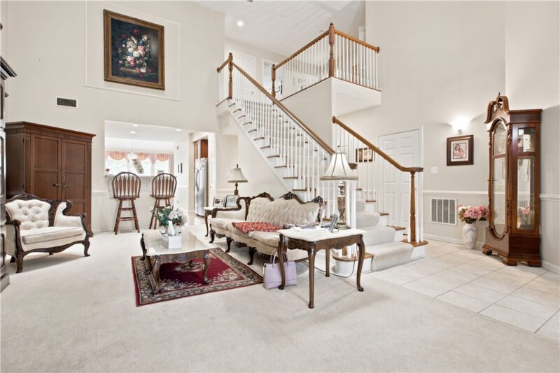 120 Park Pl — photo 8