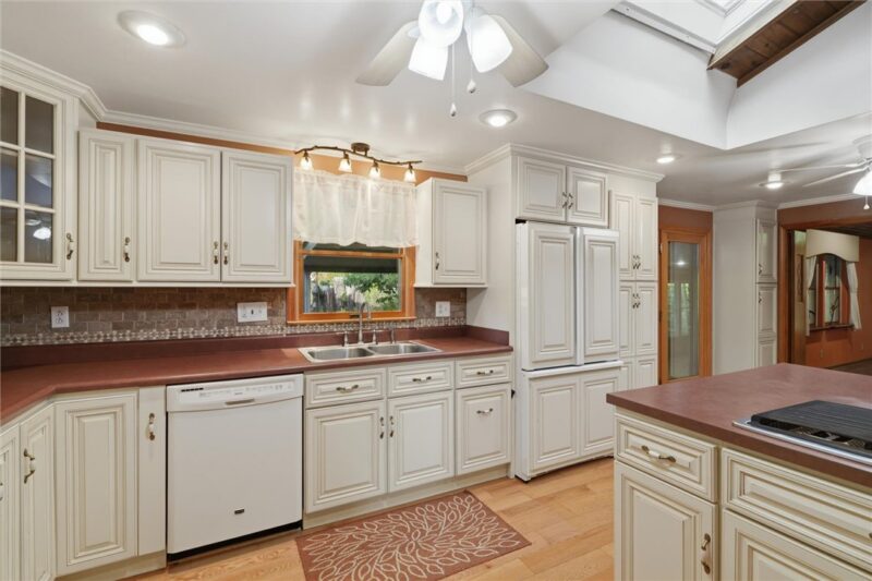 107 Jeanine Ct. — photo 5