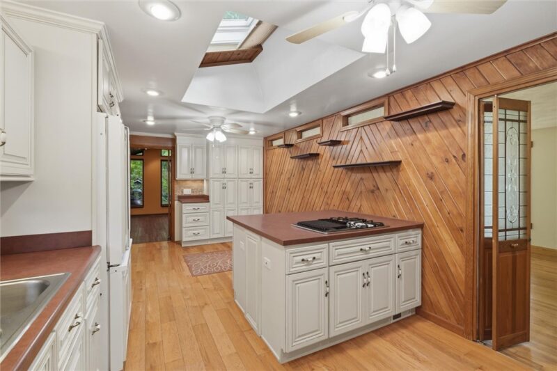 107 Jeanine Ct. — photo 6