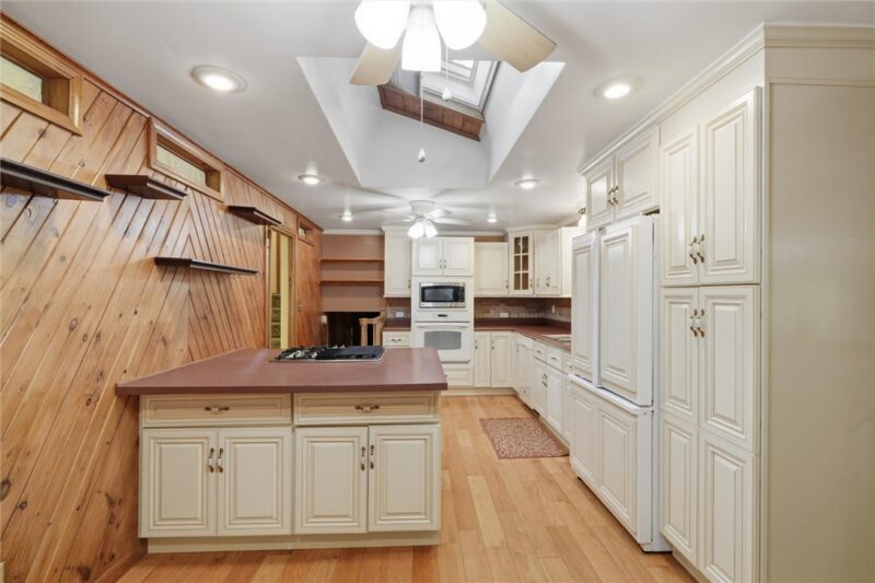 107 Jeanine Ct. — photo 7