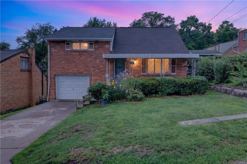 208 Tyrol Dr — photo 2