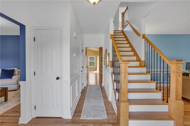 213 Windham Ln — photo 2