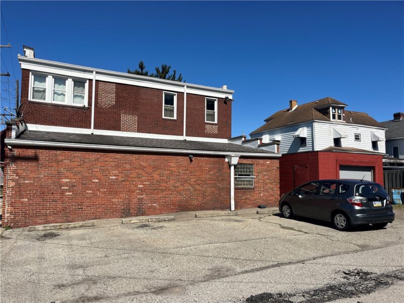 200 N Monongahela Ave — photo 4