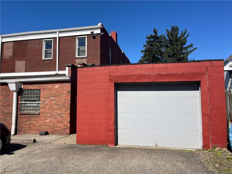 200 N Monongahela Ave — photo 5
