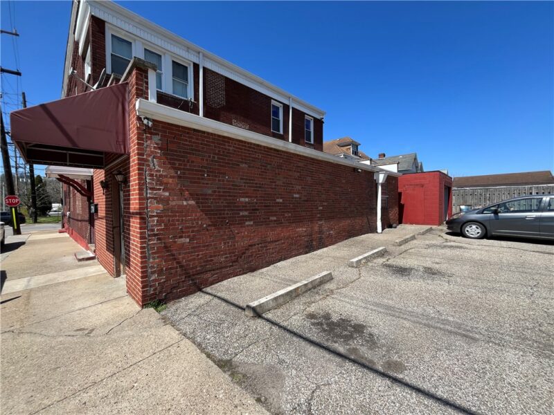 200 N Monongahela Ave — photo 8