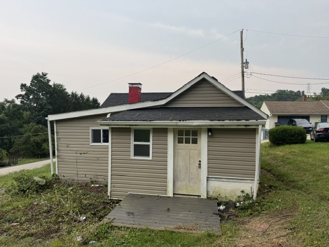 1227 Davis Ave — photo 3