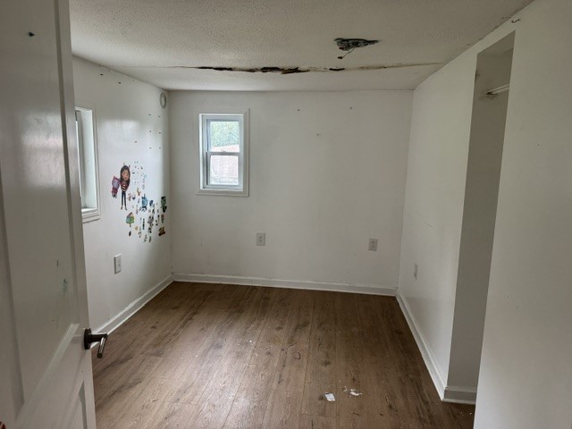 1227 Davis Ave — photo 8