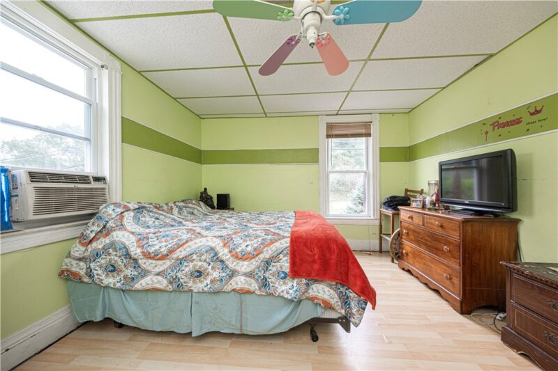 1362 E Maiden St — photo 4