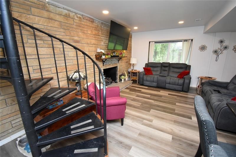 143 Baer Rd — photo 6
