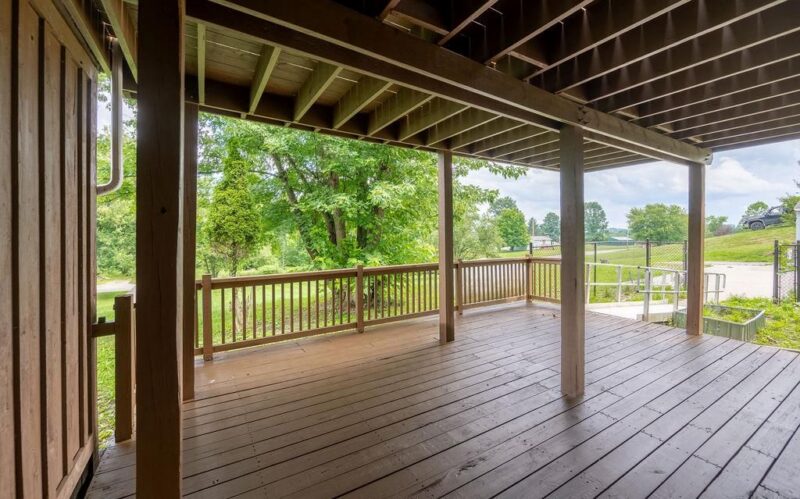 208 McCleary ROAD — photo 7