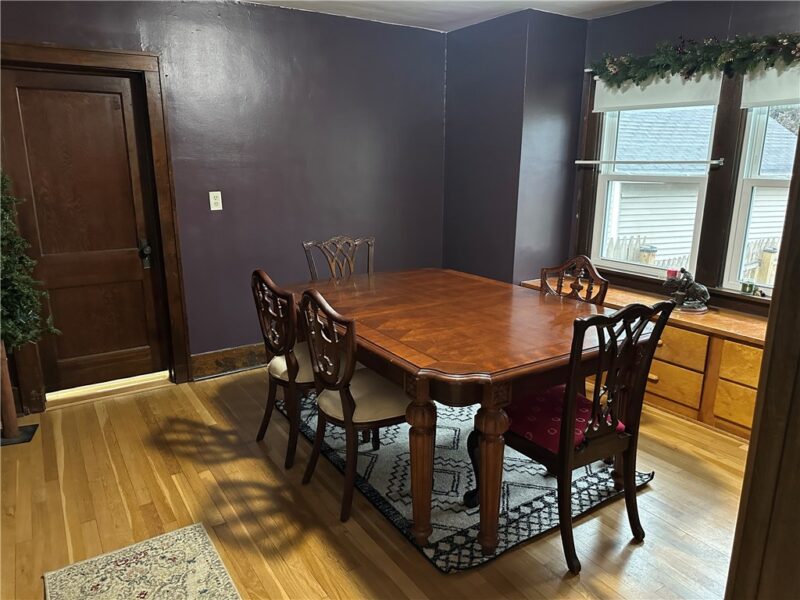 375 Wengler Ave — photo 8