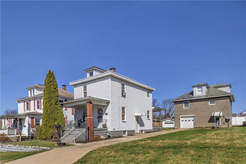 804 George — photo 2