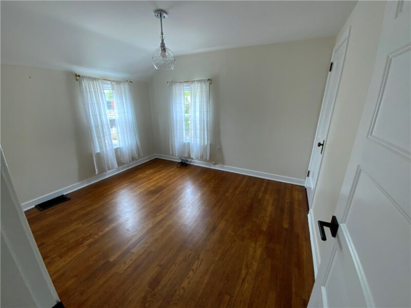 471 S Meadowcroft AVENUE — photo 7