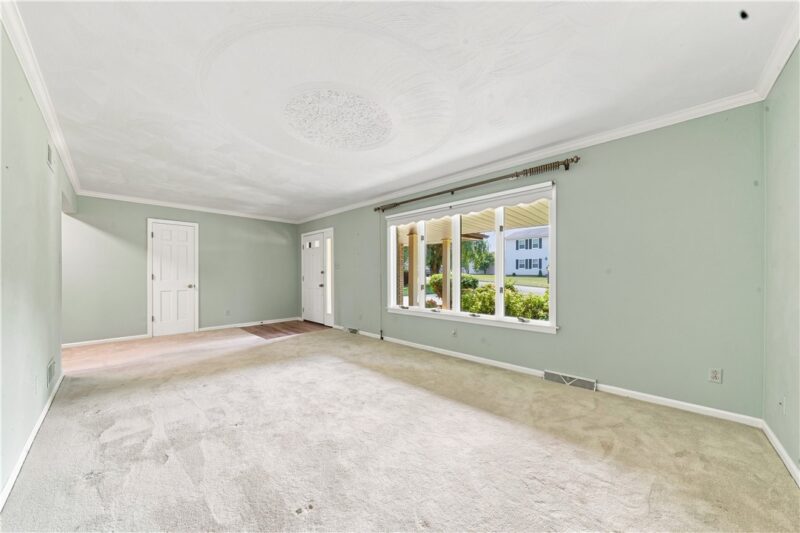 129 Chapel View Drive — photo 5
