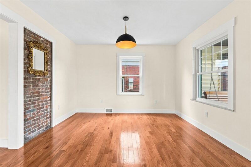 1221 Pocono St — photo 8
