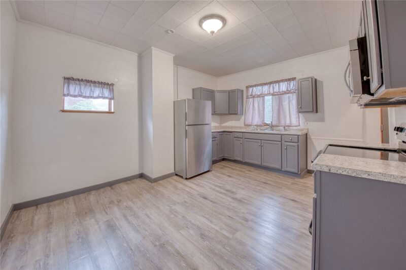 214 Freeport Street — photo 7