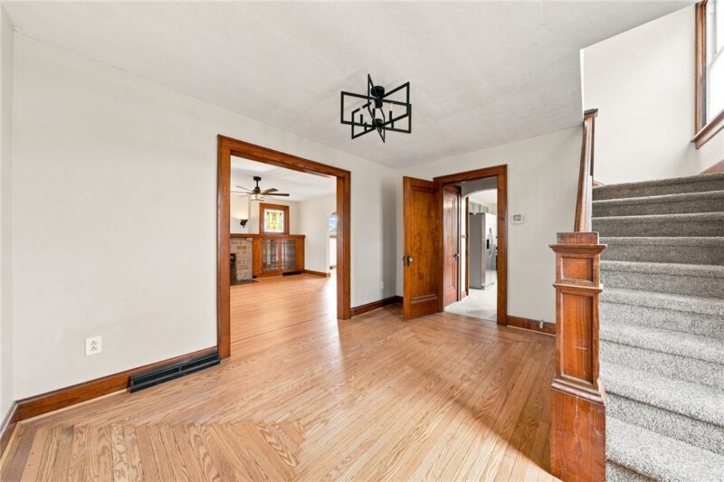 118 PRICE ST — photo 5