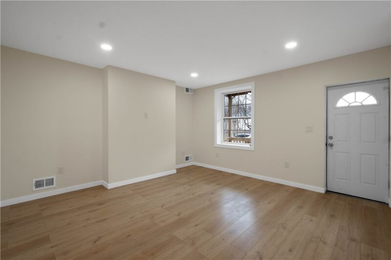 3907 Mcwhinney St — photo 5