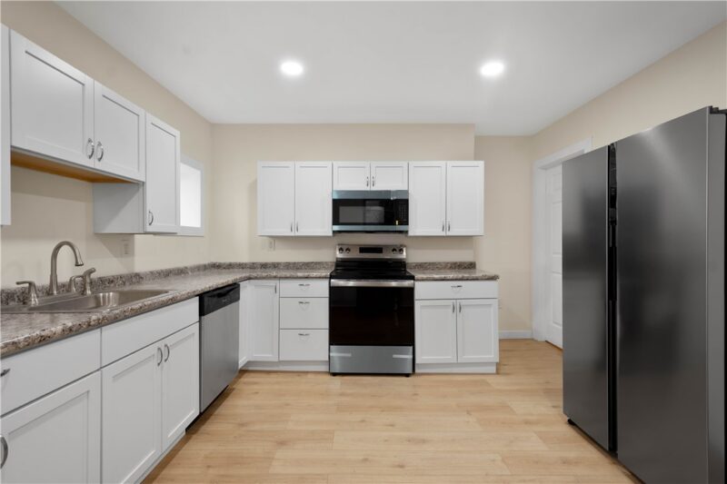 3907 Mcwhinney St — photo 8