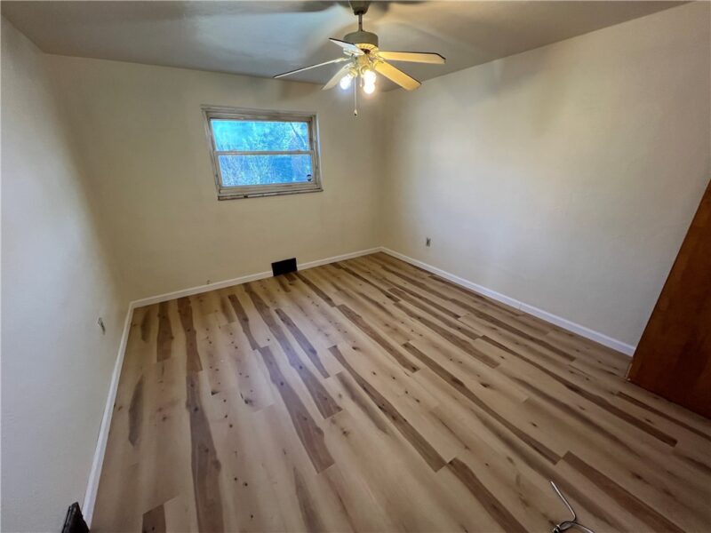140 Bausman st — photo 2
