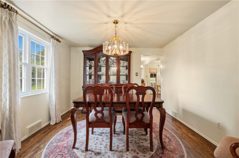 1271 Cardinal Drive — photo 5